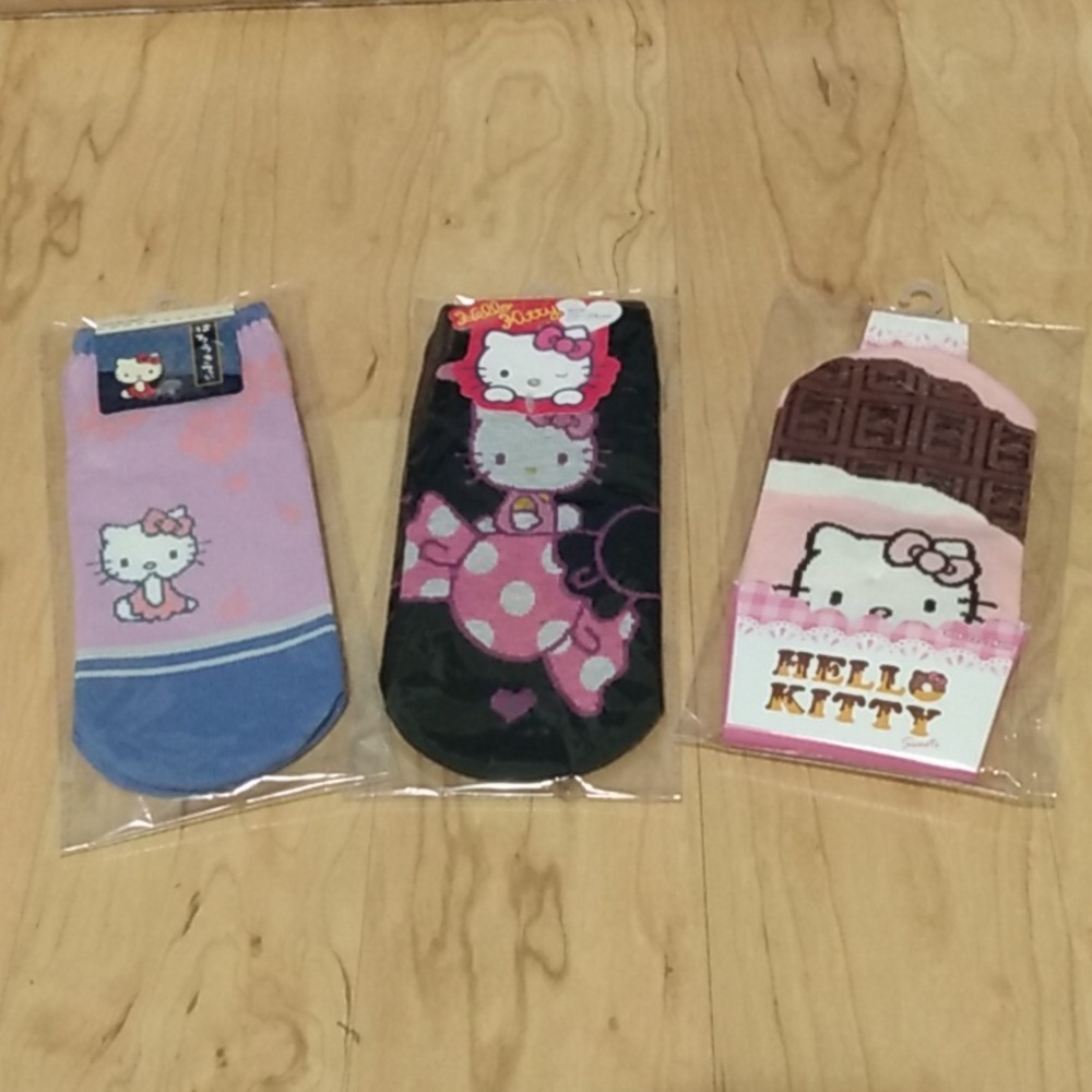 3 pairs Hello Kitty Ladies / Girl Socks